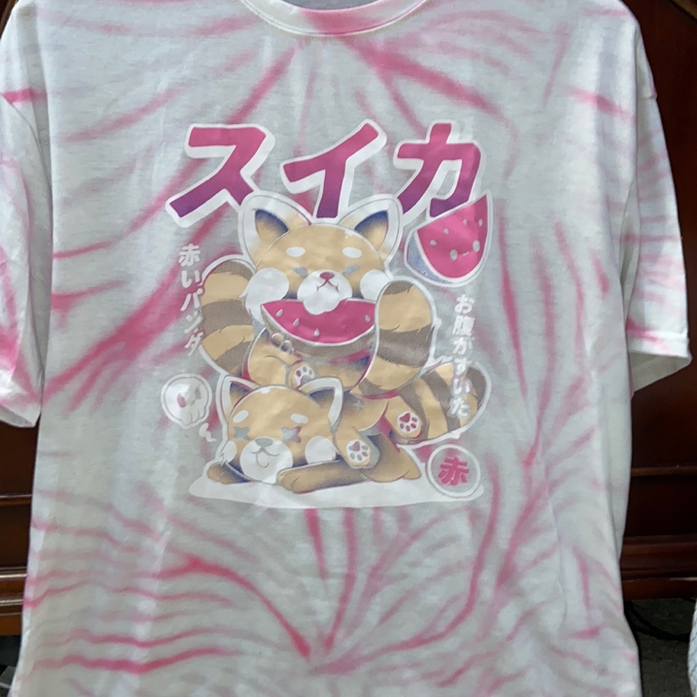 graphic baggy tee